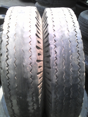 7.00-15 ยาง 6 ล้อกลาง มี 2 เส้น tel.081-427-3941