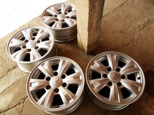 แม็กกระบะ ขอบ16 -6รู139(4วง3,800บ.) แม็กกระบะ ขอบ16 -6รู139(4วง3,800บ.)