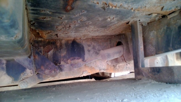 รถอีซูซุ 10 ล้อดั้ม FXZ 320 แรงม้า. ปี  49  ( ขายแม่ , ลูก )    สนใจติดต่อ  081 - 6079515