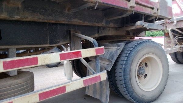 รถอีซูซุ 10 ล้อดั้ม FXZ 320 แรงม้า. ปี  49  ( ขายแม่ , ลูก )    สนใจติดต่อ  081 - 6079515