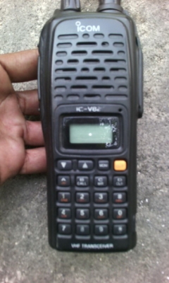 วิทยุสื่อสาร ICOM ic-v82