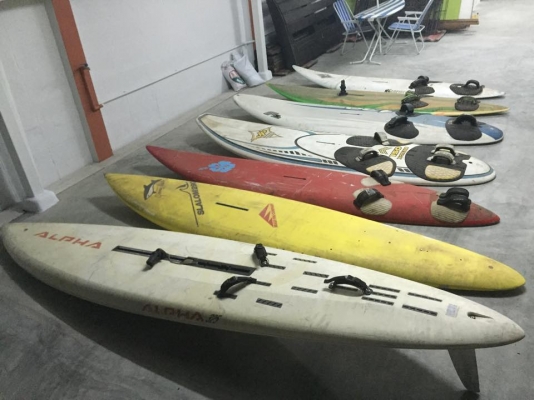 ขาย"เซิร์ฟบอร์ด และวินเซิร์ฟ"มือ2ครับ