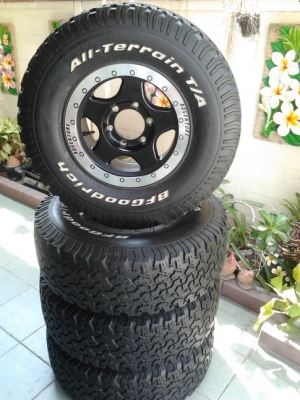 Max + BF MT 245/75/16 ปี08 สวยๆ1ชุด