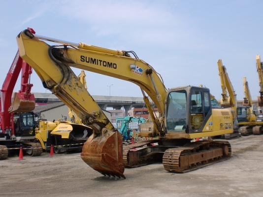 รถขุด SUMITOMO SH200-5 4955 ชม. ปี 2010 มาดูรถที่บริษัทได้เลยครับ