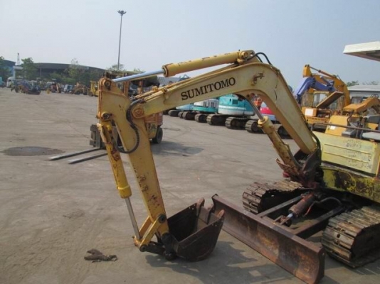 ขายรถแบ็คโฮ SUMITOMO S90FX3 สภาพพร้อมใ้ช้งาน รถเก่าญี่ปุ่น เอวแน่นปั้มดี มาก คอลโทนสั้นปั้มนิ้ว