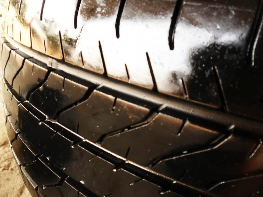 ยางขอบ17 ดันล็อป215-55-R17ลงพื้นปลายปี12(4เส้น3,200บ)ดอกหนามาก ยางขอบ17 ดันล็อป215-55-R17ลงพื้นปลายปี12(4เส้น3,200บ)ดอกหนามาก