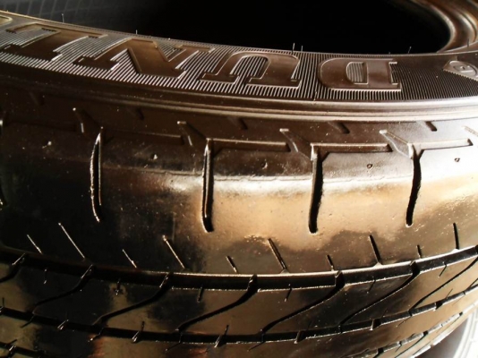 ยางขอบ17 ดันล็อป215-55-R17ลงพื้นปลายปี12(4เส้น3,200บ)ดอกหนามาก ยางขอบ17 ดันล็อป215-55-R17ลงพื้นปลายปี12(4เส้น3,200บ)ดอกหนามาก