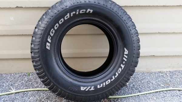 ขายยาง BF All Terrain 265/75R16