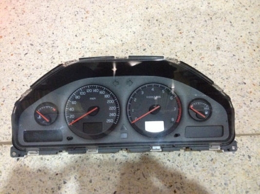 จอไมล์ VOLVO V70 ของเก่าญี่ปุ่นเเท้สภาพสวย