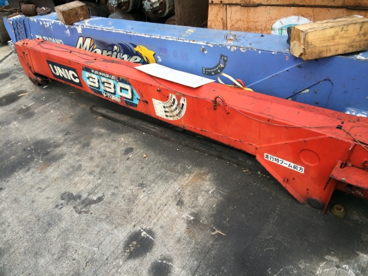 ขายเครนรถบรรทุกยูนิค 3 ตัน 3 ท่อน ของญี่ปุ่น