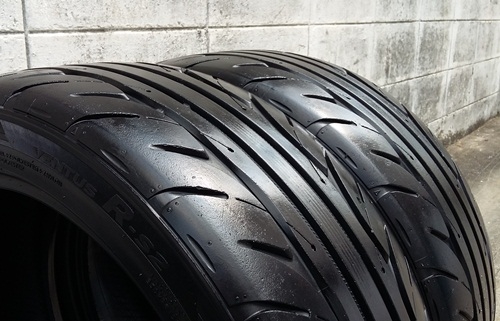 ยางซิ่ง,205-45-16 Hankook RS2 สภาพเต็มหนึ่งคู่ 1,500