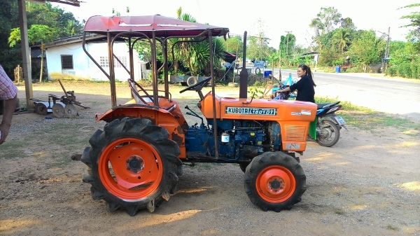 ขายรถไถ Kubota L18 สองเพลา