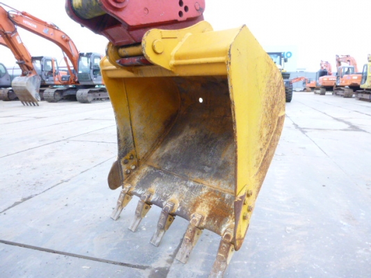 รถขุดล้อยาง PW160ES-7K 4695hrs 2004yr Tel : 098-858-5524 สามภพ ครับ