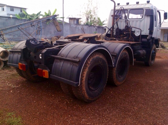 ขายด่วน  รถสิบล้อหัวลาก  HINO  FM  3M  สภาพดี  พร้อมใช้งาน