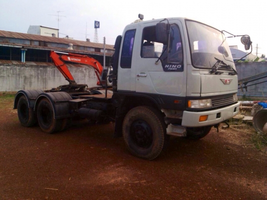 ขายด่วน  รถสิบล้อหัวลาก  HINO  FM  3M  สภาพดี  พร้อมใช้งาน