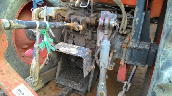 ขายรถไถ KUBOTA  M8540  ดันหน้าผาน4