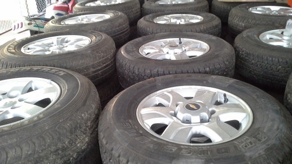 ด่วนล้อติดยางป้ายแดงปี 12,13,14 ด่วนล้อติดยางป้ายแดงปี 12,13,14