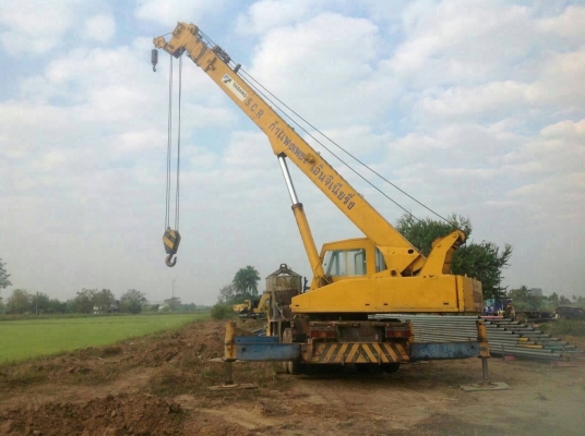 เครน tatano 20 ตัน TL201