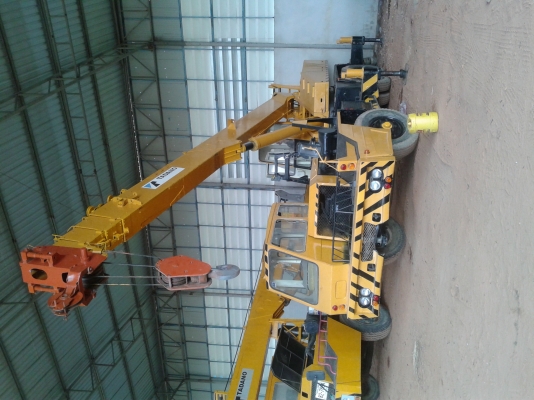 เครน tatano 20 ตัน TL201