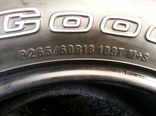 ขายยาง  BF  265 60 18  USA