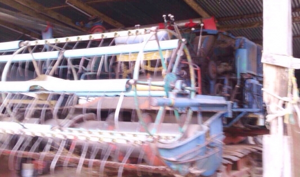 ขายด่วน รถเกี่ยวข้าวไทยเจริญการช่าง เครื่องยนต์ ISUZU 185 HP 6BG1 ฝาส้ม อุ้มปรับระดับขวา 2.5 ตัน ปั๊มไดกิ้นเบอร์ 22 ช่วงล่างตัวเดิน 10HT รถพร้อมใช้งานได้เลยครับ ราคาต่อรองได้ครับ ขายด่วน รถเกี่ยวข้าวไทยเจริญการช่าง เครื่องยนต์ ISUZU 185 HP 6BG1 ฝาส้ม อุ้มปรับระดับขวา 2.5 ตัน ปั๊มไดกิ้นเบอร์ 22 ช่วงล่างตัวเดิน 10HT รถพร้อมใช้งานได้เลยครับ ราคาต่อรองได้ครับ