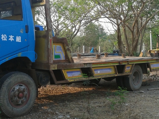 ขายรถเทนเลอร์ 6 ล้อ