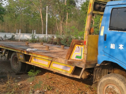 ขายรถเทนเลอร์ 6 ล้อ