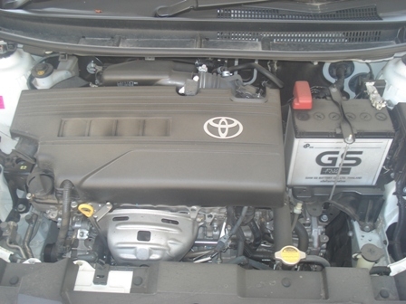 ขายดาวน์เก๋ง TOYOTA YARIS ปี 2013 1.2 J สีขาว