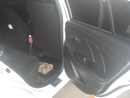 ขายดาวน์เก๋ง TOYOTA YARIS ปี 2013 1.2 J สีขาว