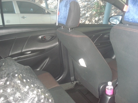 ขายดาวน์เก๋ง TOYOTA YARIS ปี 2013 1.2 J สีขาว