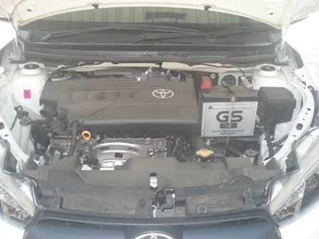 ขายดาวน์เก๋ง TOYOTA YARIS ปี 2013 1.2 J สีขาว