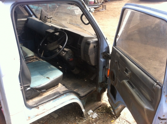 (ขอบคุณพี่เสือครับขายแล้วครับ)หัวรถอีซูซุNPR115แรงขายถูก