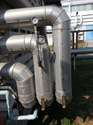 ขายชิลเลอร์ 40 ตันจำนวน2ชุดพร้อมปั๊มน้ำ ไลน์ท่อสเตนเลส วาล์วสเตนเลส คูลลิ่งทาวเวอร์ 320,000 บาท