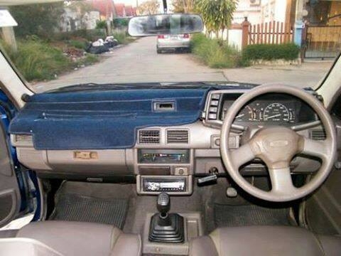 !!! ขายด่วน อีซูซุ TFR มังกรทอง 90 HP ปี 37 พวงมาลัเพาเวอร์ เครื่องดีแน่นๆ สีสวย