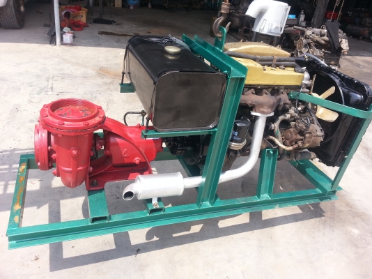 เครื่องสูบน้ำดีเซล4สูบขนาดเข้า6นิ้วออก6นิ้วของใหม่แรงและประหยัดคับ