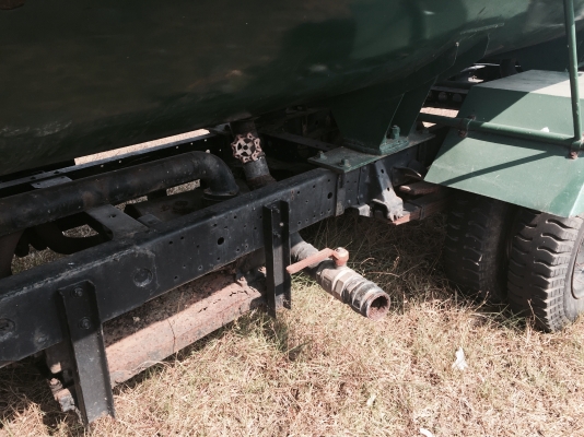 รถน้ำ115แรง Isuzu. Npr.   เครื่อง4BD1. เครี่องสวย คัสซีสวย เล่มพร้อม รถพร้อมใช้