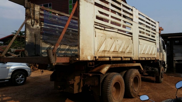 ขายสิบล้อ HINO FM3M 2 เพลาดรั้ม มีลำโพงลากลูก สภาพสวยพร้อมใช้งาน ยางดี 10 เส้น