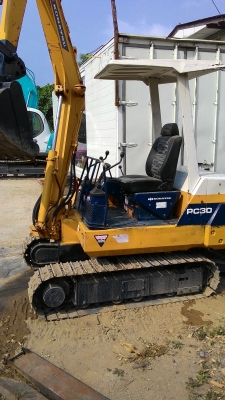 ขายด่วน รถขุด KOMATSU PC30-6 ปั๊มเฟือง สวย สภาพดี พร้อมใช้งาน ราคากันเอง โทร สุชาติ 061-4039868 ขายด่วน รถขุด KOMATSU PC30-6 ปั๊มเฟือง สวย สภาพดี พร้อมใช้งาน ราคากันเอง โทร สุชาติ 061-4039868