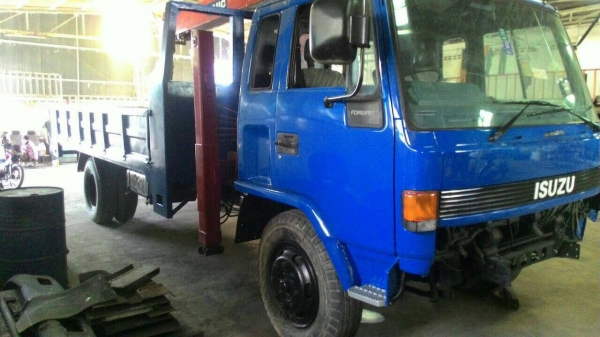 ขายรถ6ล้อร็อกเครือง175แรงติดเครน4.5ตันTADANO2ชัก3ปอก