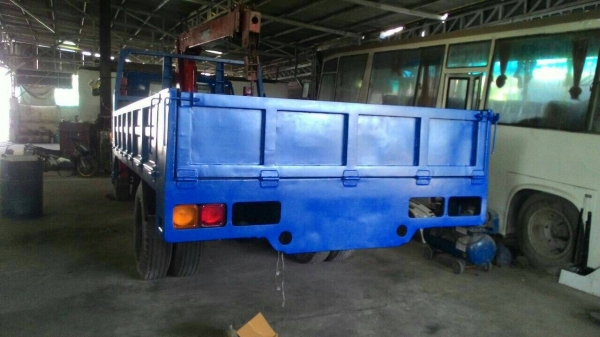 ขายรถ6ล้อร็อกเครือง175แรงติดเครน4.5ตันTADANO2ชัก3ปอก