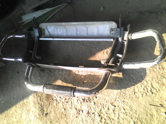 กันชนหน้า รถกระบะ  tel.081-427-3941