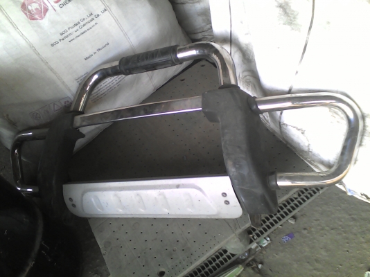 กันชนหน้า รถกระบะ  tel.081-427-3941