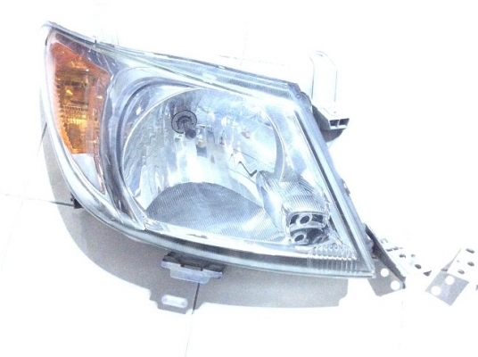 ขายไฟหน้าวีโก้ 05พร้อมหลอดไฟหน้า 2 ข้าง