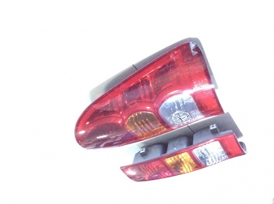 ขายไฟท้ายวีโก้ 2 ข้าง