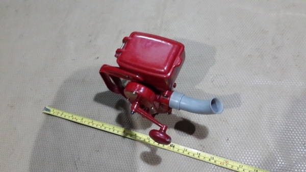 เครื่องพ่น เครื่องเป่า มือหมุน    ญี่ปุ่นครับ