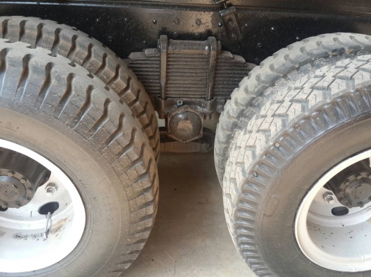 ขาย10ล้อ 2 เพลา ดั้ม กระบะเหล็ก HINO 2K เครื่อง.260แรง เกียร์ ZF  ราคา.ต่อรองกันได้คับ