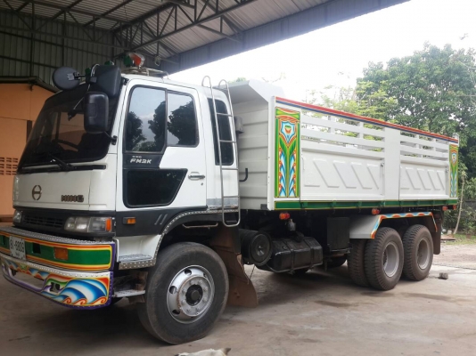 ขาย10ล้อ 2 เพลา ดั้ม กระบะเหล็ก HINO 2K เครื่อง.260แรง เกียร์ ZF  ราคา.ต่อรองกันได้คับ