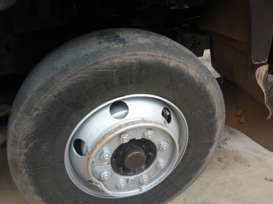 ขาย10ล้อ 2 เพลา ดั้ม กระบะเหล็ก HINO 2K เครื่อง.260แรง เกียร์ ZF  ราคา.ต่อรองกันได้คับ