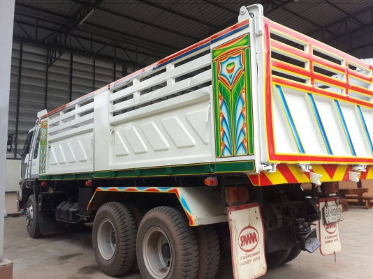 ขาย10ล้อ 2 เพลา ดั้ม กระบะเหล็ก HINO 2K เครื่อง.260แรง เกียร์ ZF  ราคา.ต่อรองกันได้คับ