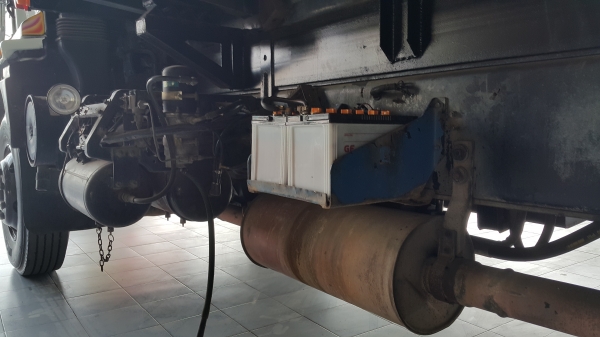 ขายรถ 10 ล้อ 2 เพลา กระบะเหล็กดั้ม ISUZU FXZ 270 ปี.46 ปรายปี รถสวย ยางเต็ม ราคาแค่.1650000 ต่อรอง สนใจโทรจองด่วน